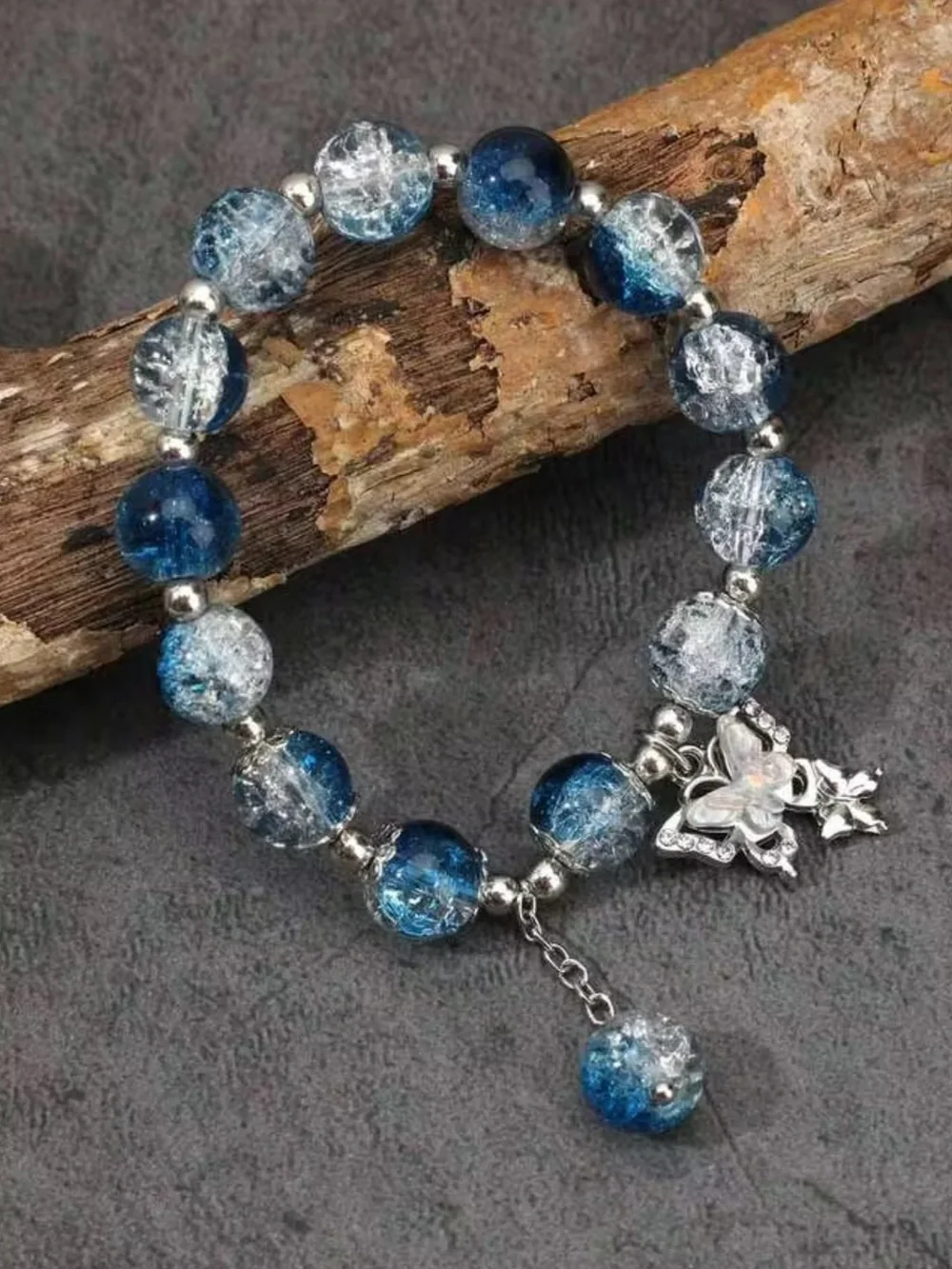 🆕New Blue Sparkle Beaded Bracelet with Butterfly Charm